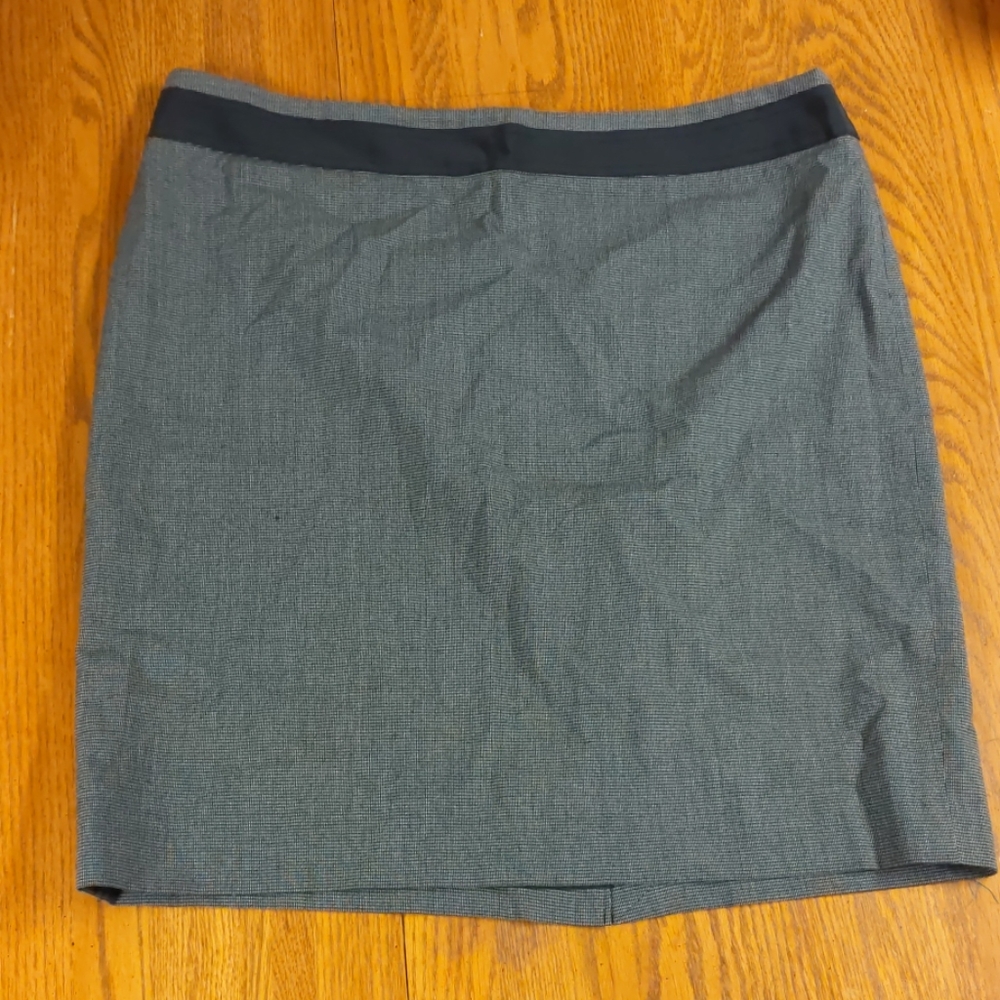 The Limited pencil skirt